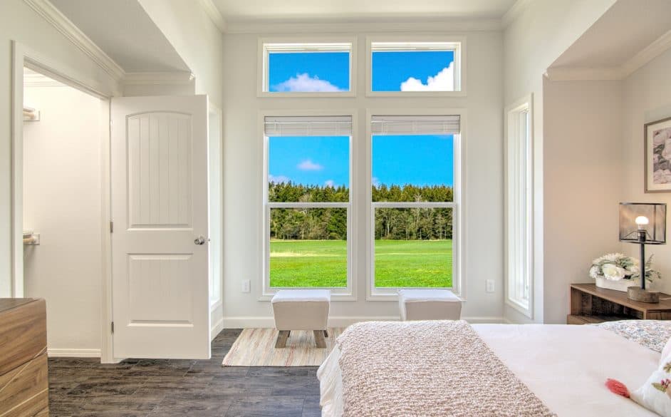 Falcon l40ep8 bedroom home features