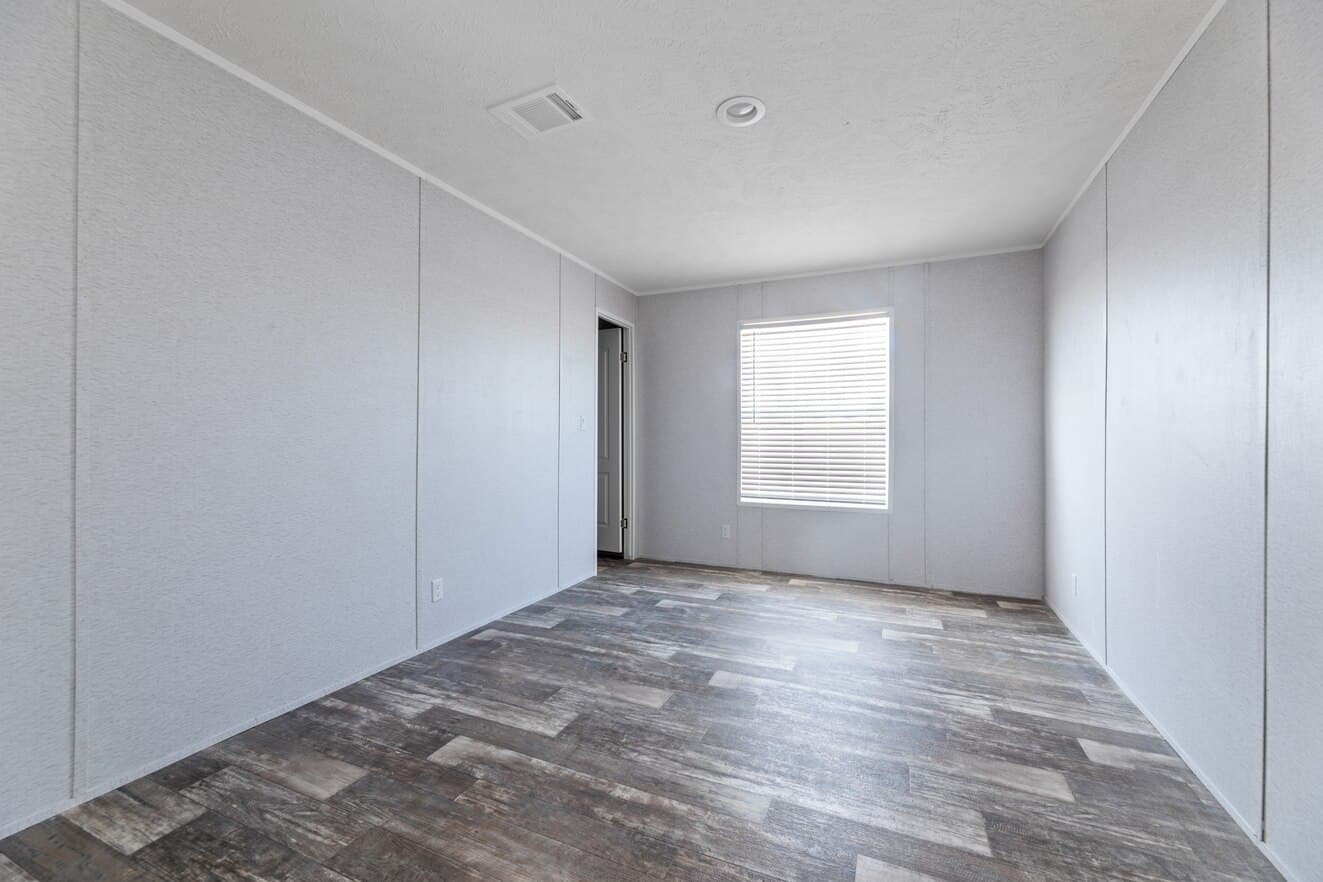 Valu premier 32483g interior home features