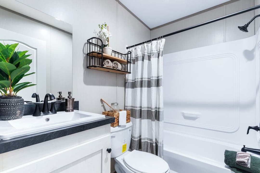 Anniversary 16763s bathroom home features