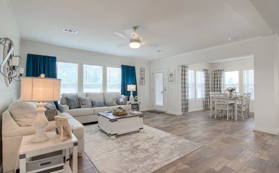 Oak creek homes interior home features