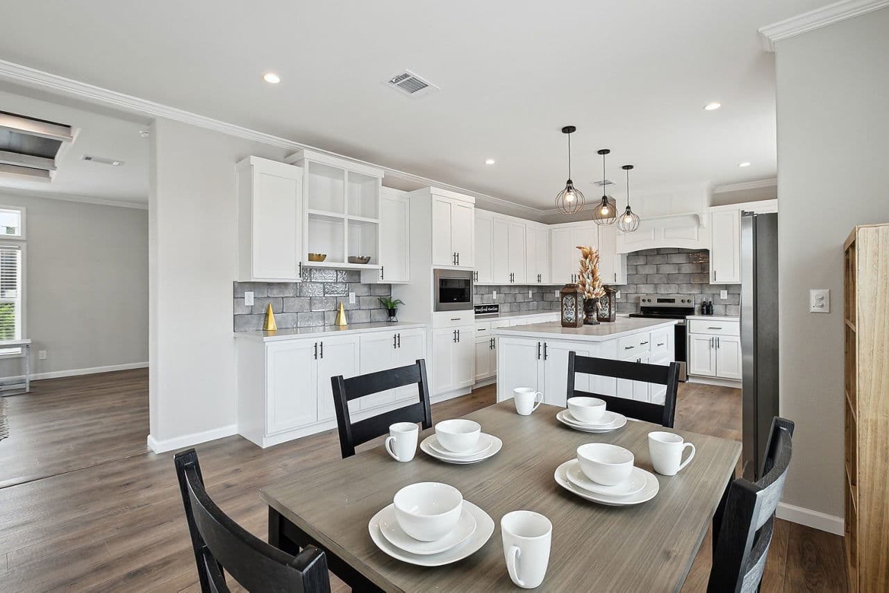 Innovation 3276aa interior home features