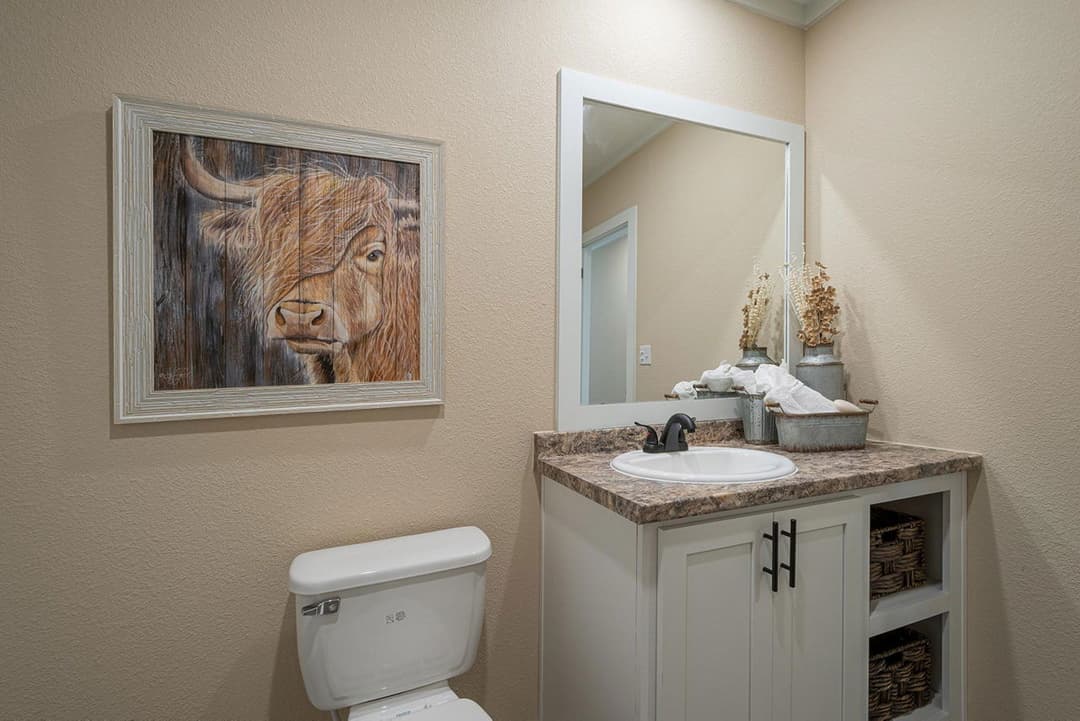 Innovation 3266f bathroom home features