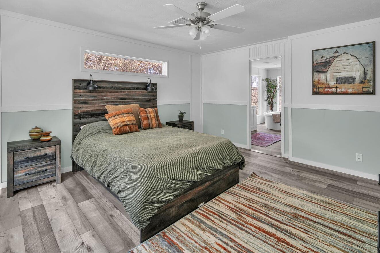 Valu premier 32643g bedroom home features