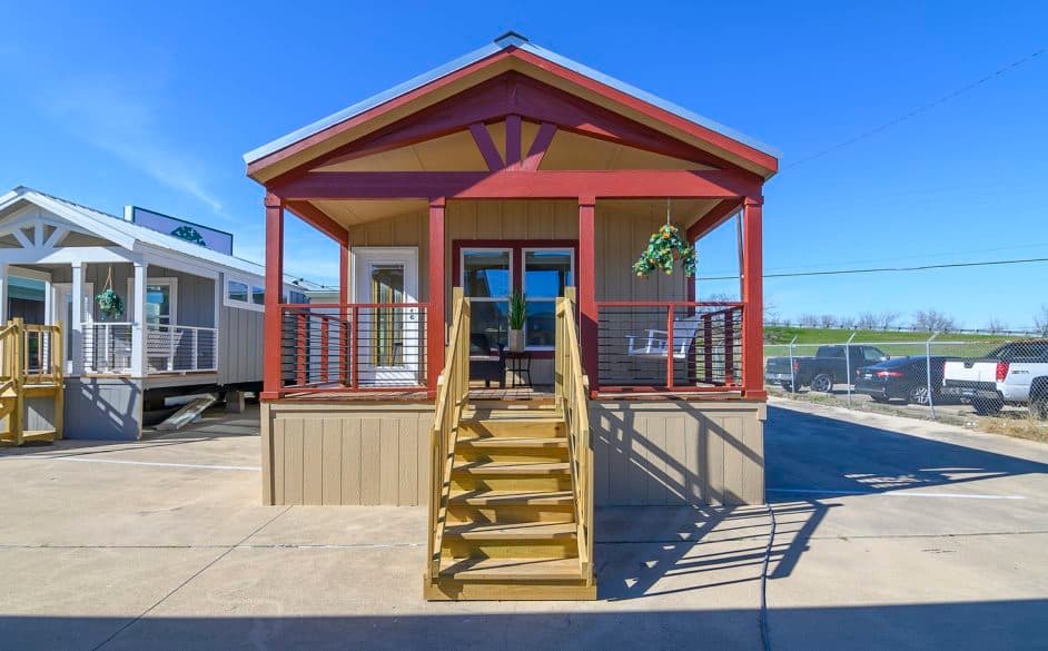 Heron j50ep8 elevation and exterior home features