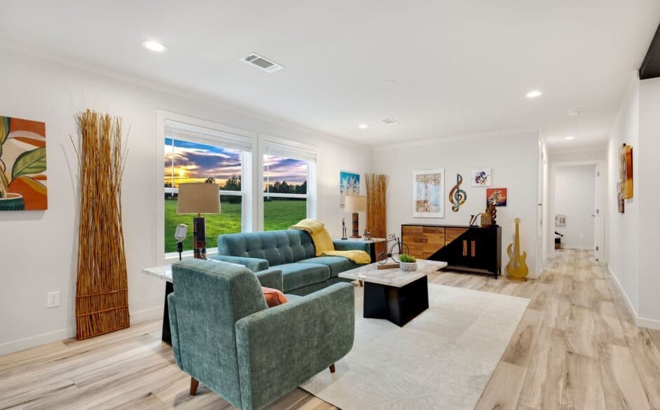 Hope r76e interior home features