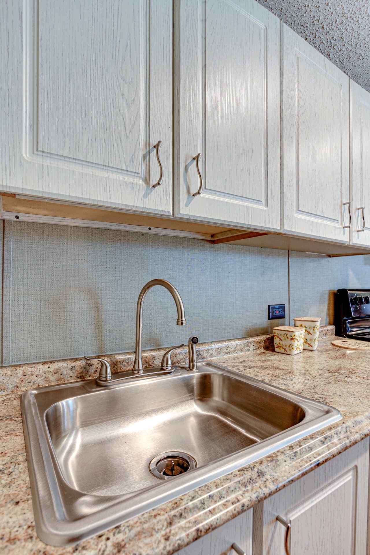 Select s-1256-21a kitchen home features